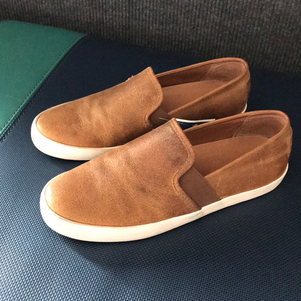 FRYE cognac brown lamb leather